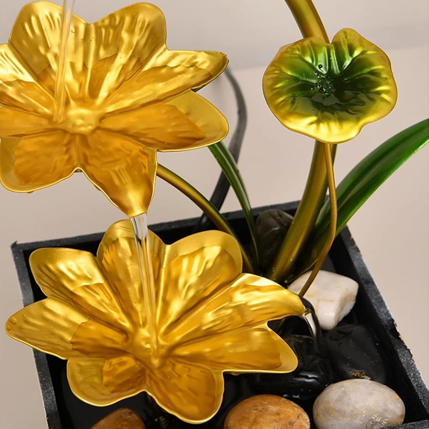 GRFIT Tabletop Fountain with Elegant Water Flow Design