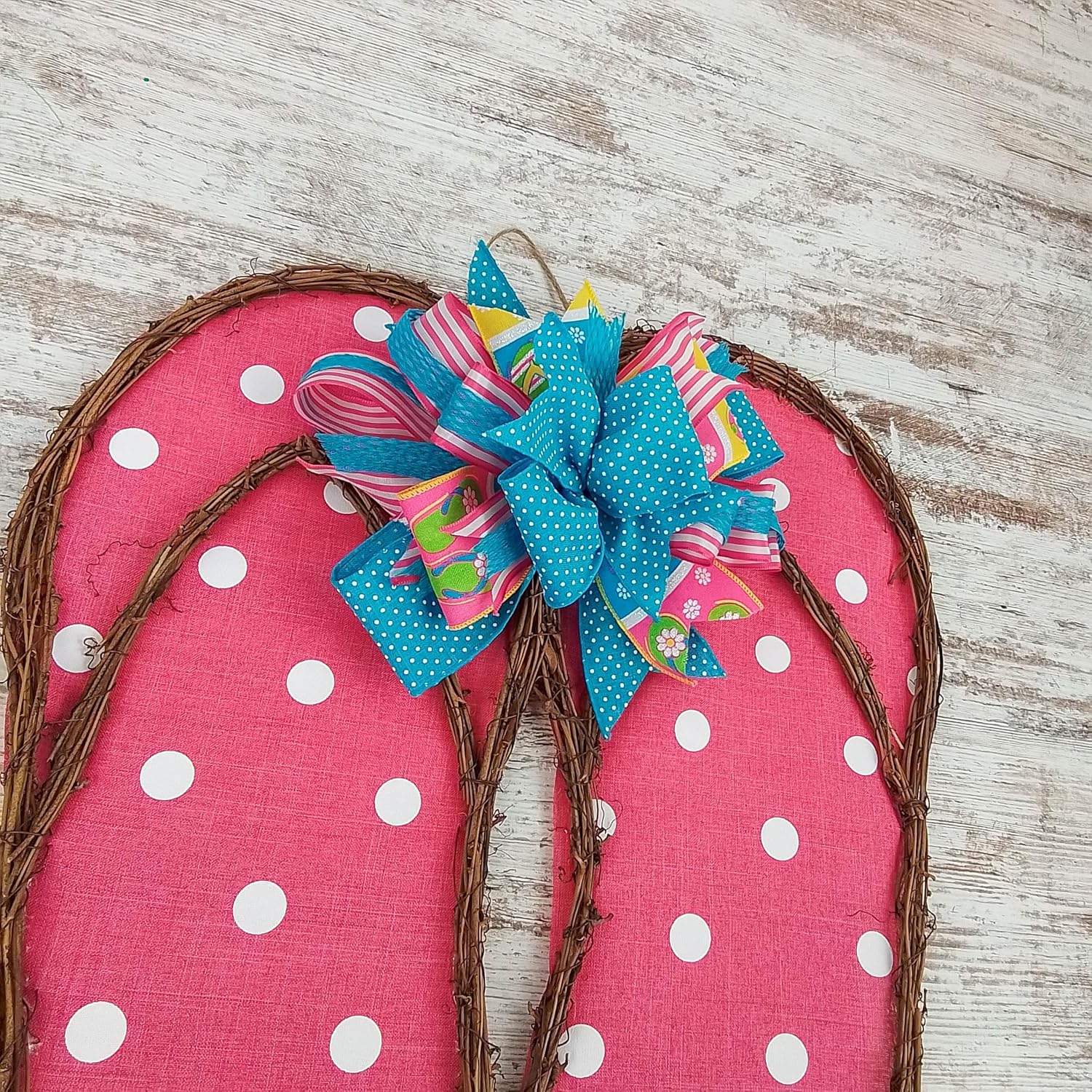 Spring Summer Flip Flop Wreath in Pink Fuschia